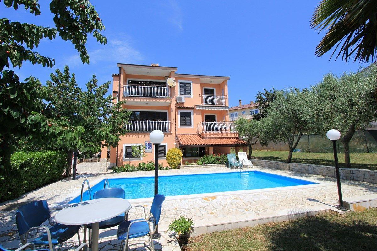 Apartments Susy Pula Exterior foto